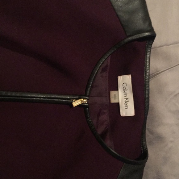 Calvin Klein - Picture 3 of 5